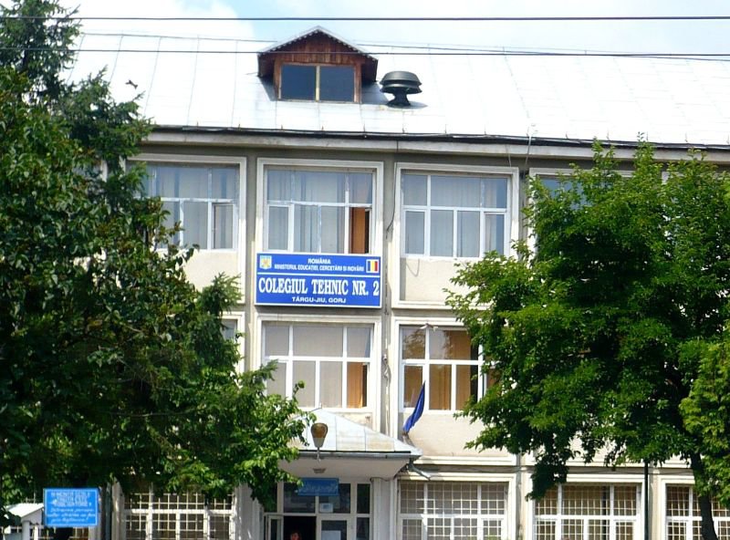 Posturi scoase la concurs de un liceu din Târgu&nbsp;Jiu