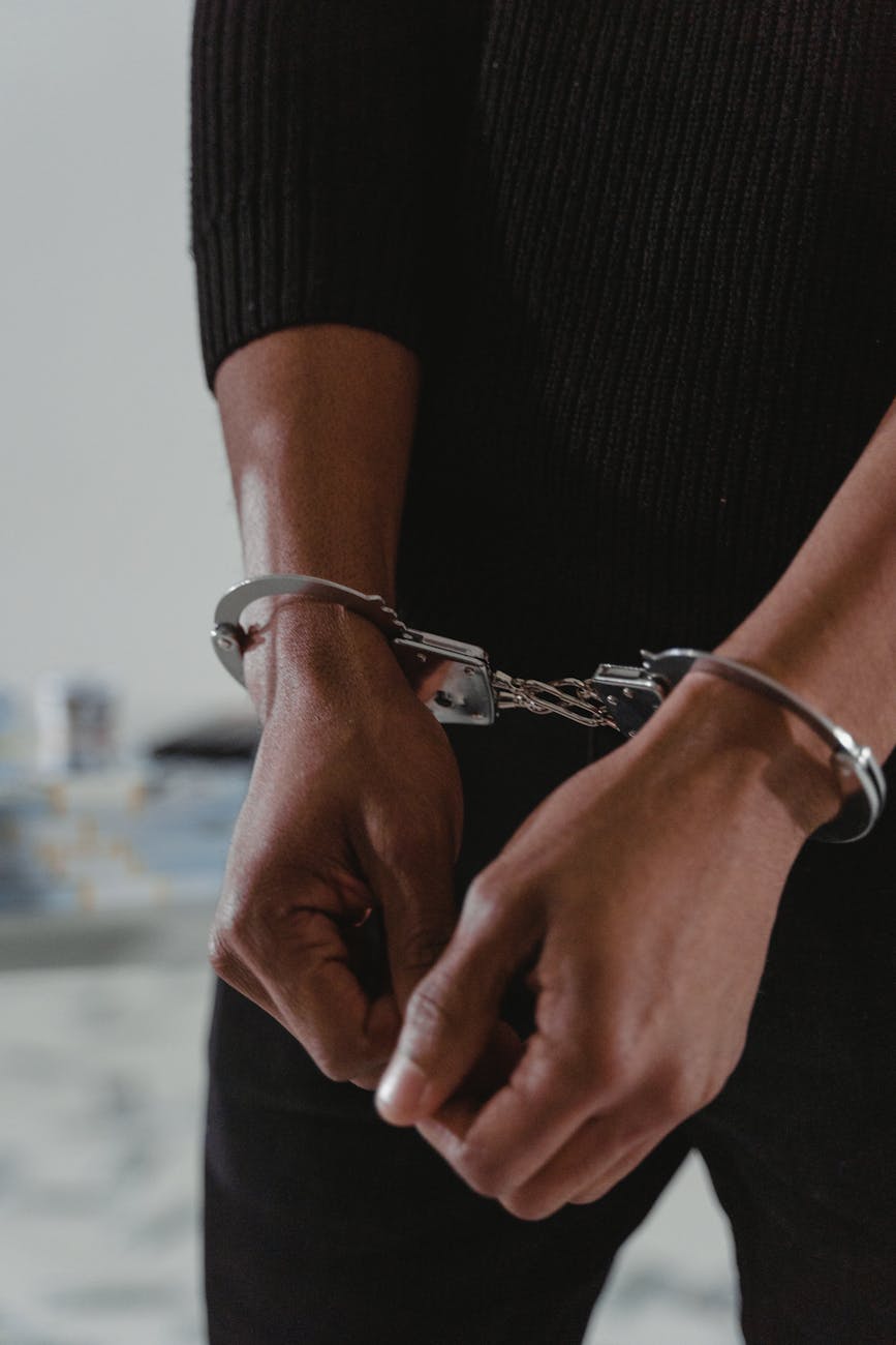 Polițist din Târgu Jiu, agresat în timpul liber de un localnic