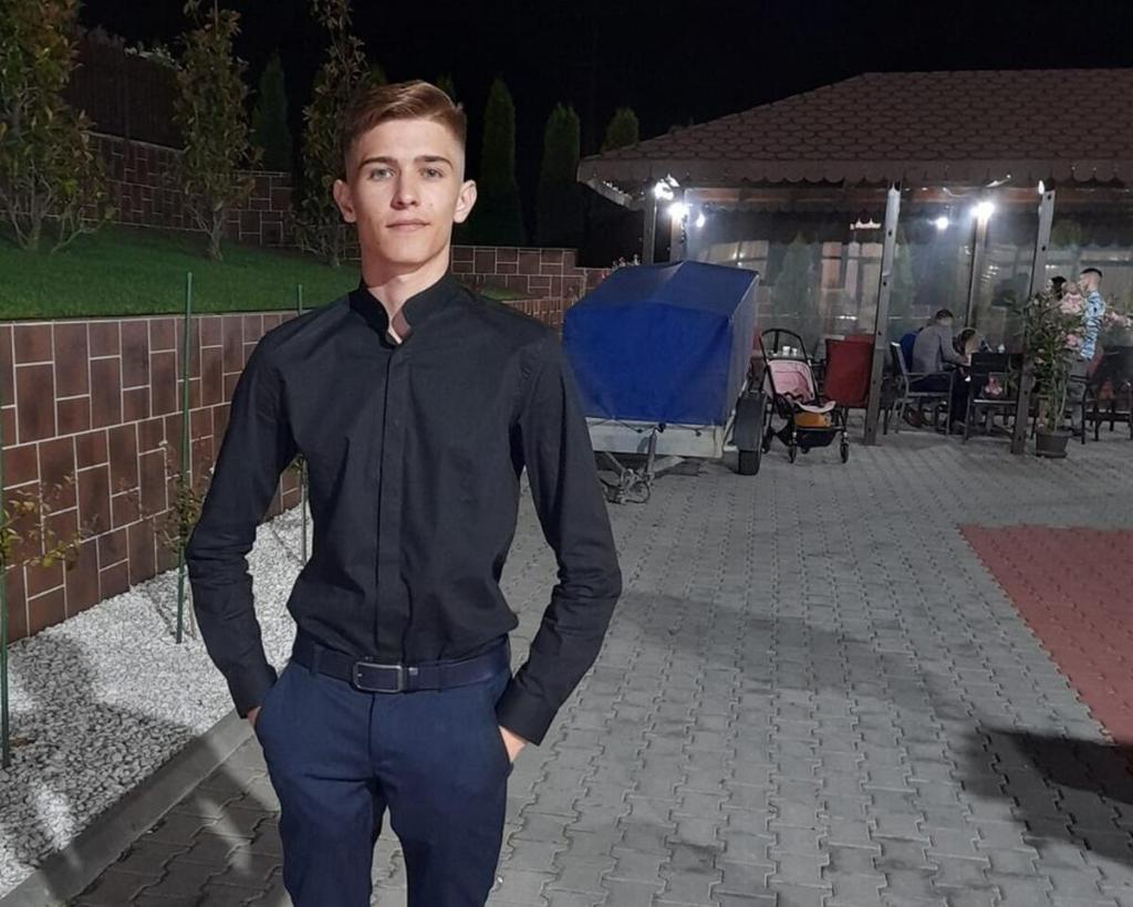 Tragedie în Târgu Jiu: Motociclistul de 18 ani, implicat în accidentul de pe Bulevardul Victoriei, a&nbsp;decedat