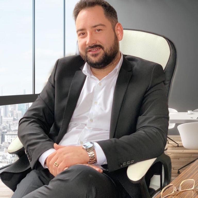 Primarul Batman din Gorj a plecat acasă cu scaunul de&nbsp;birou