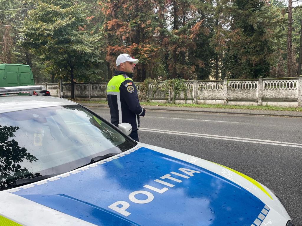 Doi bărbați cercetați pentru conducerea sub influența&nbsp;alcoolului