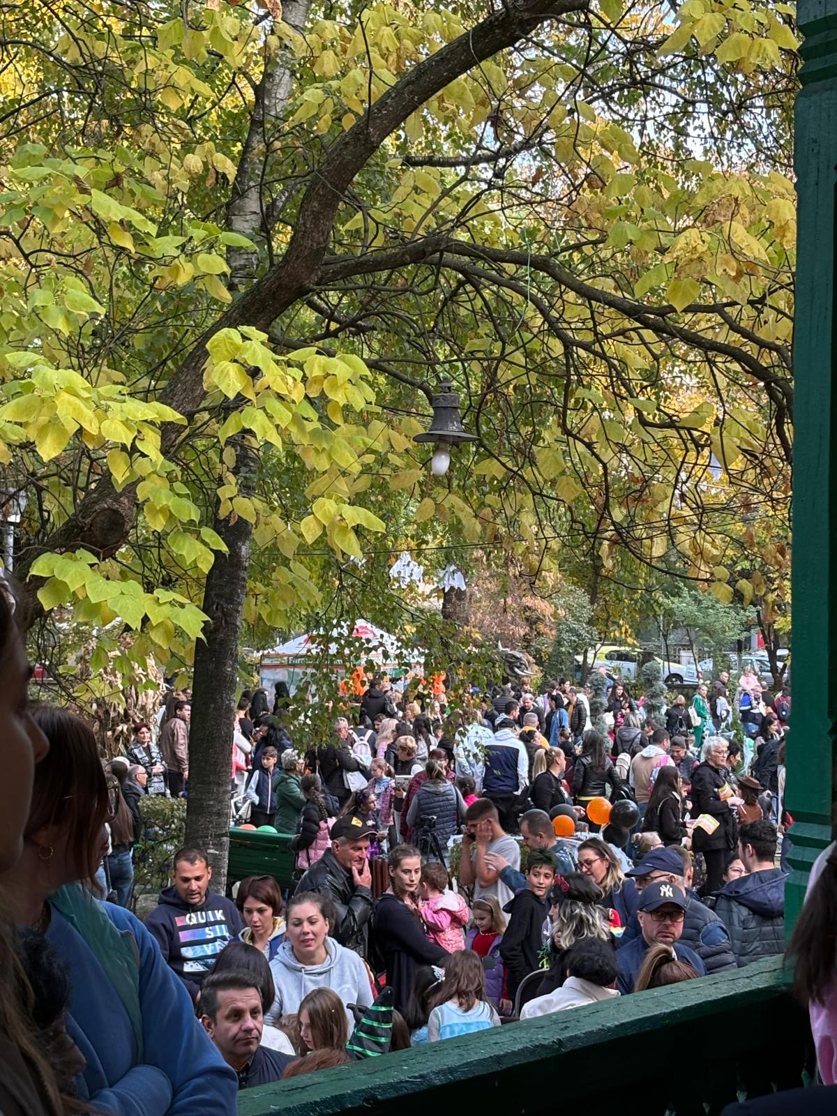 Copiii au sărbătorit Halloween-ul în Parcul Central din Târgu Jiu