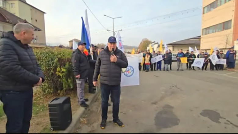 Protest al angajaților Fabricii de arme&nbsp;Cugir