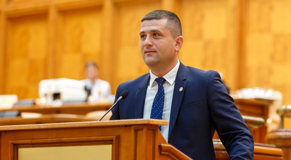 Angajări fără concurs la CE Oltenia: Controverse și acuzații de favoritism&nbsp;politic