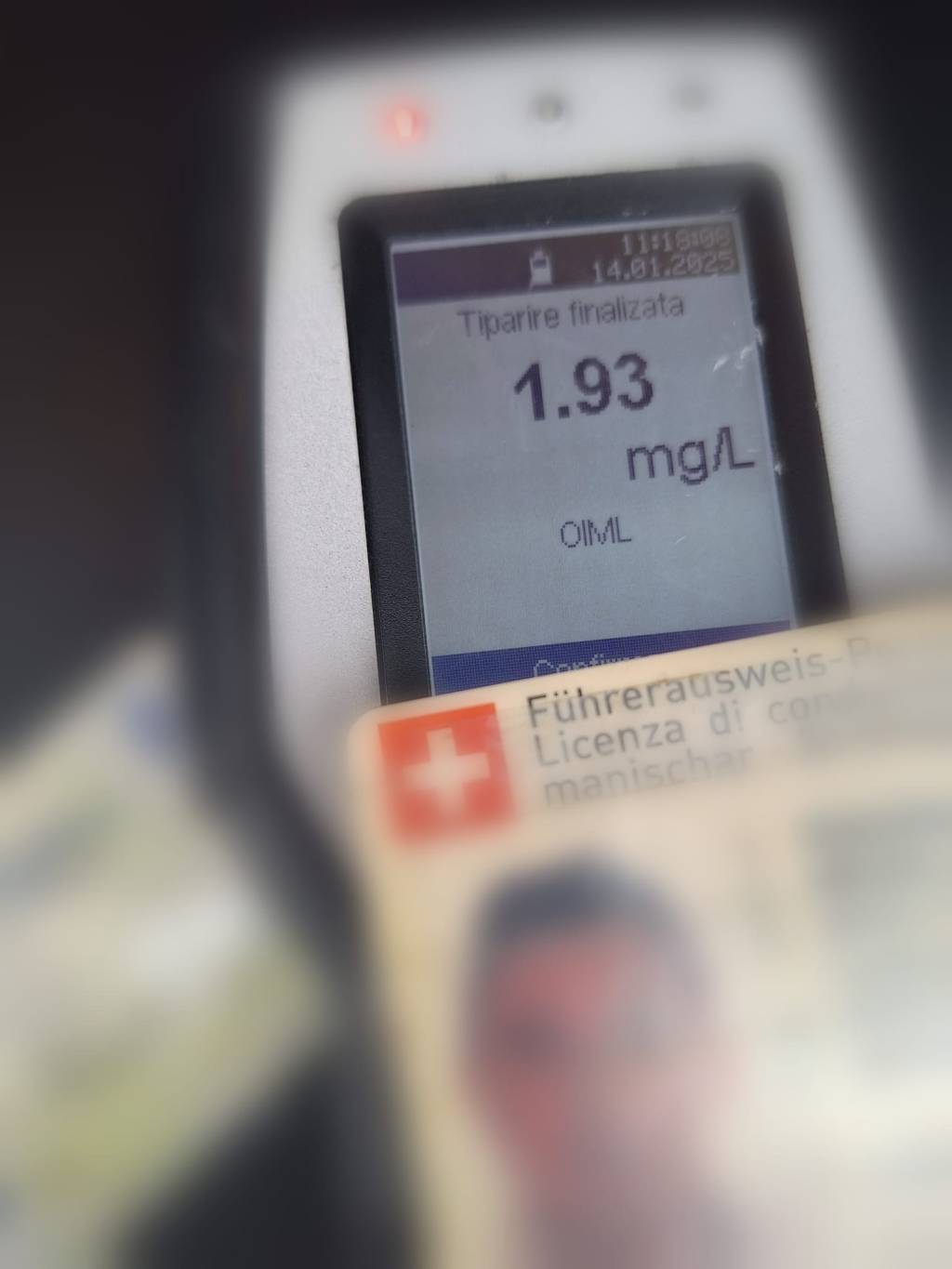 Șofer sârb, prins băut la volan. A dat etilotestul peste&nbsp;cap