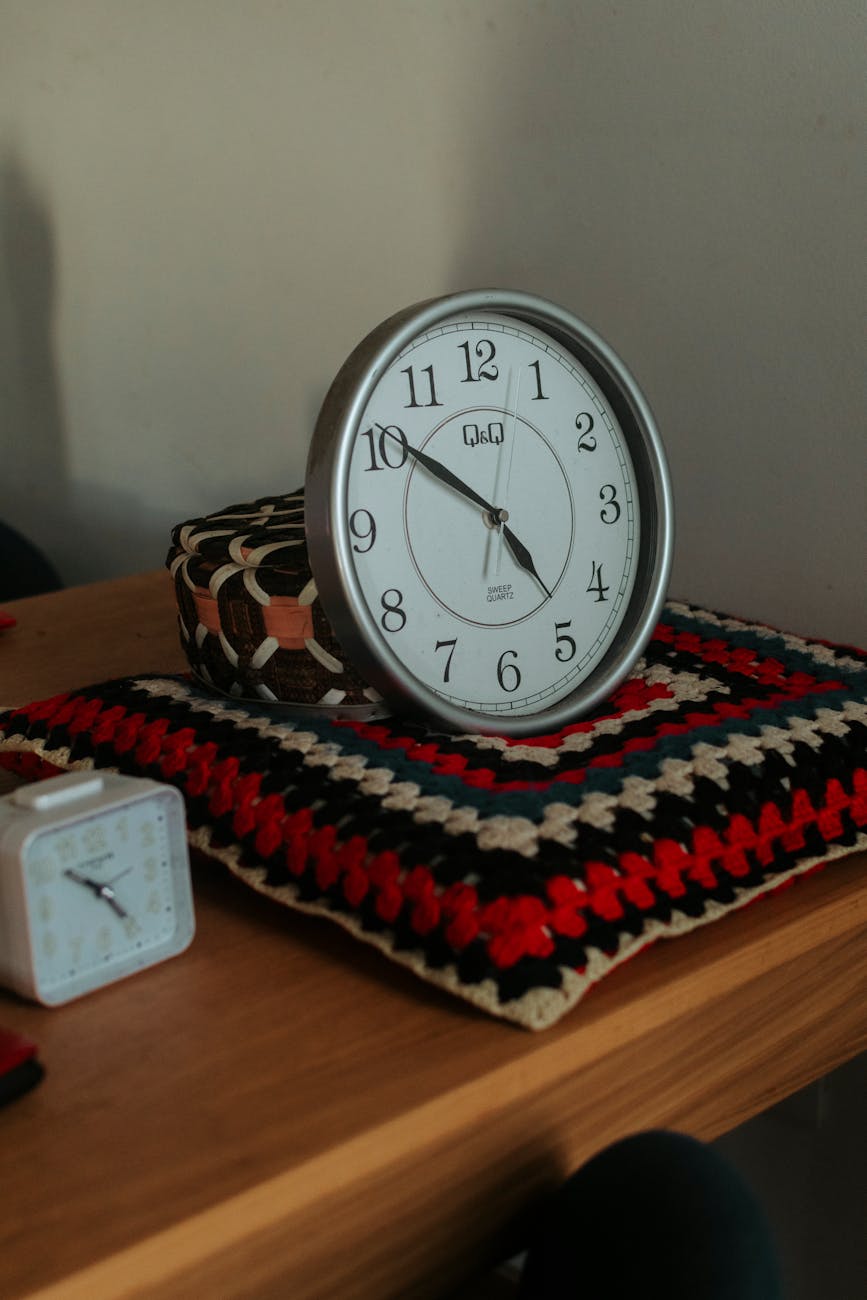 România trece la ora de vară: ce trebuie să știți despre schimbarea din acest&nbsp;weekend