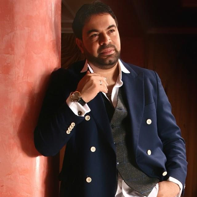 Florin Salam, invitat surpriză la Balul Bobocilor Liceului Teologic din Târgu&nbsp;Jiu