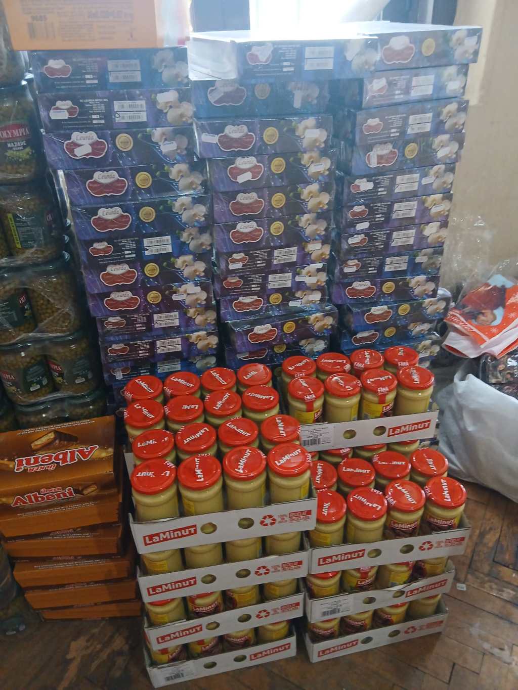 Sponsorizare de 45.000 lei pentru familiile aflate în dificultate: Fundația „Raza Aurie” sprijină DGASPC Gorj în prag de&nbsp;sărbători