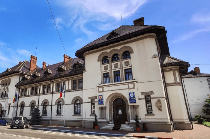 Concursuri pentru funcții-cheie la Primăria Târgu Jiu: arhitect-șef, secretar general și director&nbsp;executiv