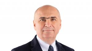 Bolojan anunță concedieri masive la stat: „Zeci de mii de posturi vor dispărea”