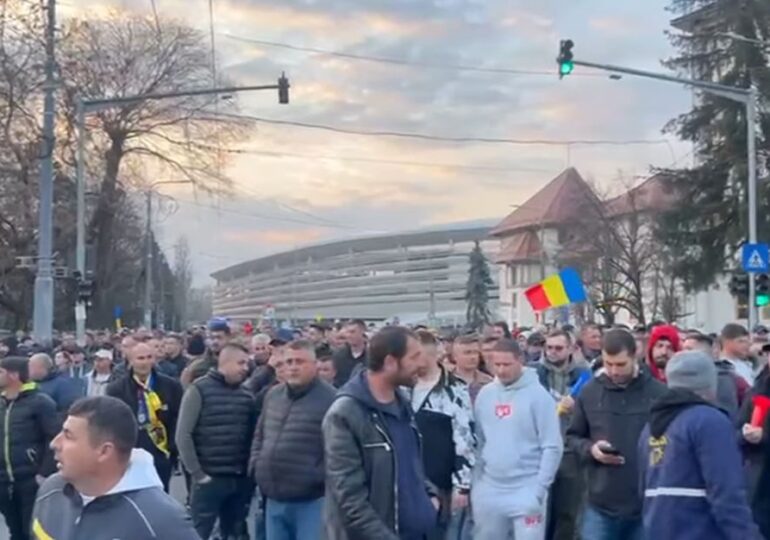 Proteste la Târgu Jiu după anunțul concedierilor la CEO: sindicatele acuză managementul și cer intervenția Ministerului&nbsp;Energiei