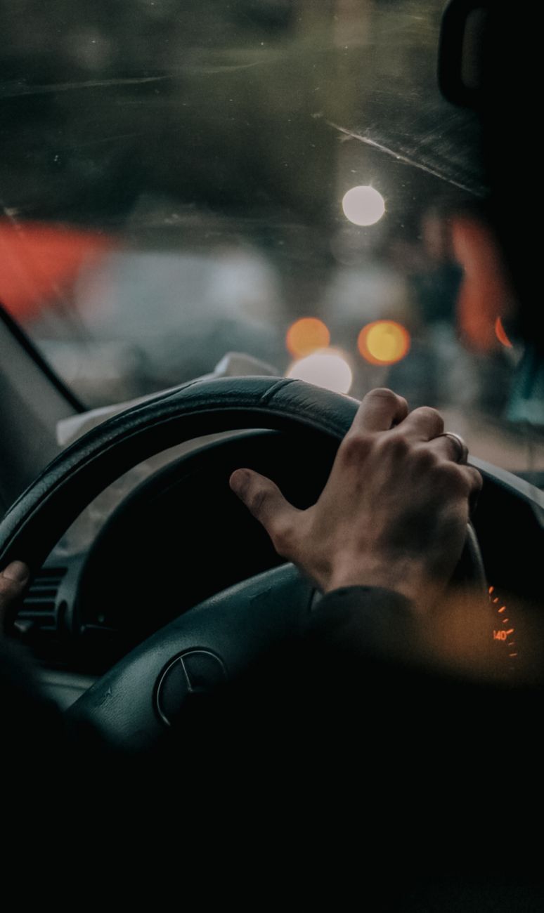 Nu plătești amenda, poți rămâne fără permis. Suspendarea se calculează în funcție de sumă